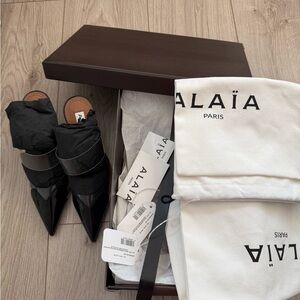 ALAÏA PATENT LEATHER 90 HEART BLACK MULES SIZE 36 Brand New in Box